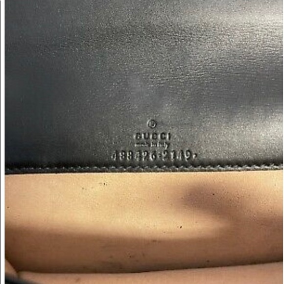 Gucci Marmont Matelasse Mini Shoulder Bag - Picture 3 of 4